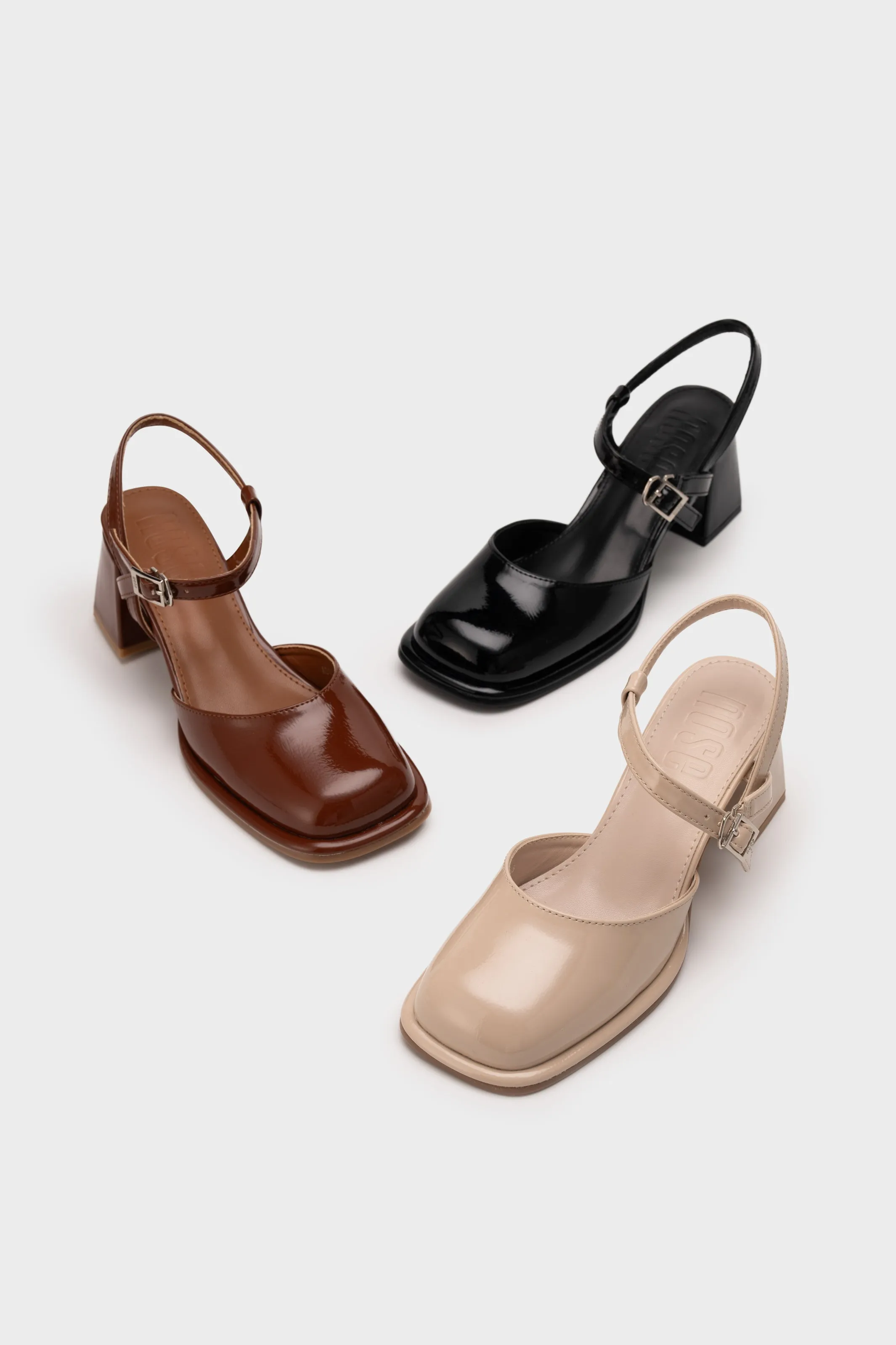 ANKLE STRAP CHUNKY HEEL PUMP