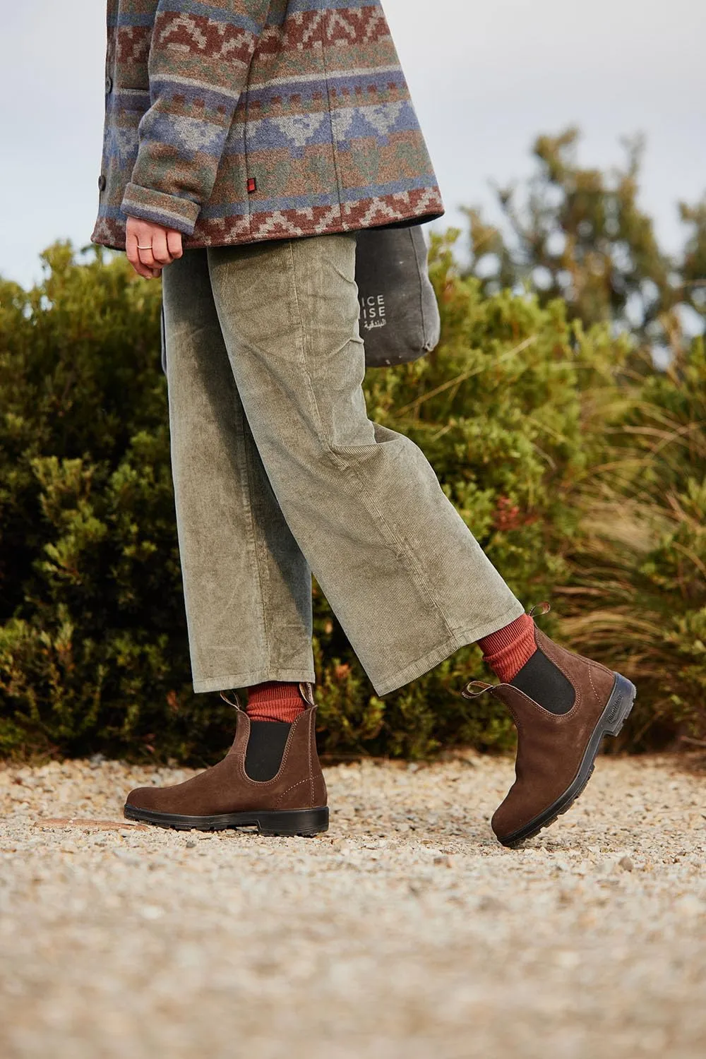 Blundstone Originals 2405 Unisex Suede Leather Chelsea Boots,
