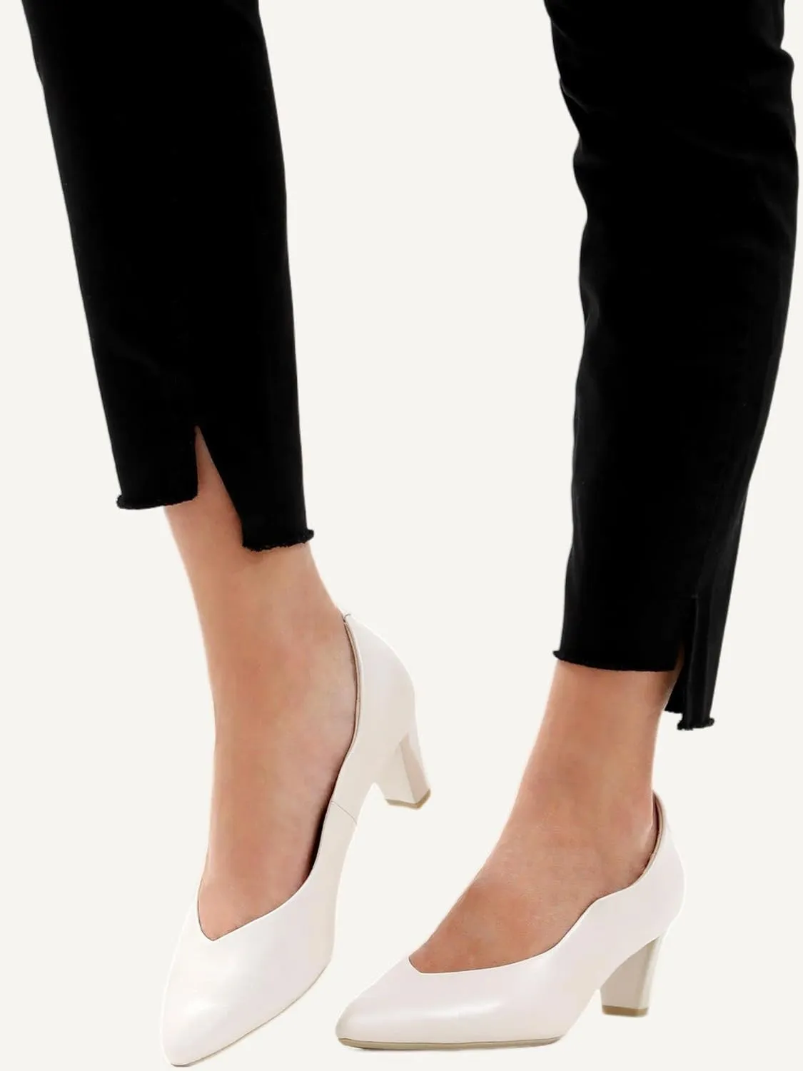 CAPRICE Women's 9-9-22400-20 Court Shoes