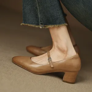 CHUNKY HEEL MARY JANE PUMPS