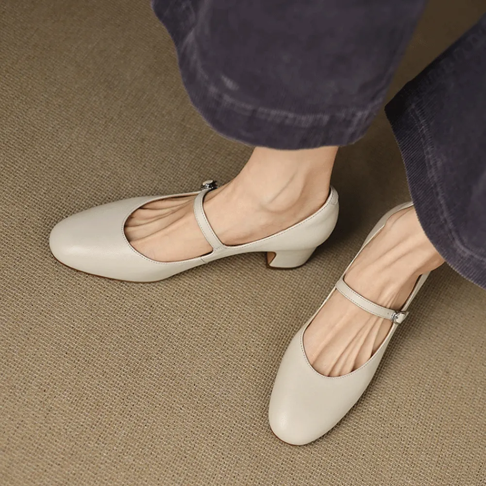 CHUNKY HEEL MARY JANE PUMPS