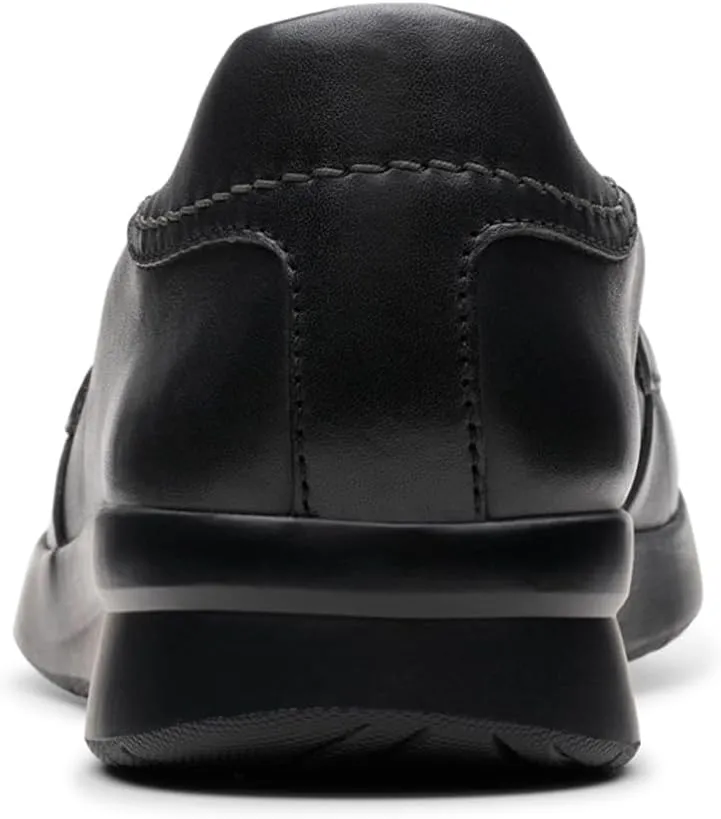 Clarks Women's Ellowyn Penny Loafer