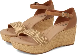 Clarks Womens Rose Ease Leather Ankle Strap Platform Sandals