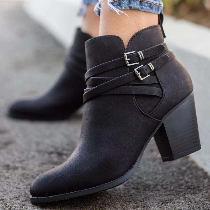 Fashionable supportive orthopedic Boots
