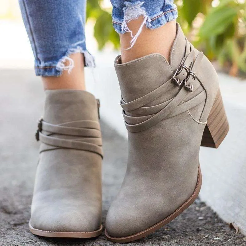 Fashionable supportive orthopedic Boots