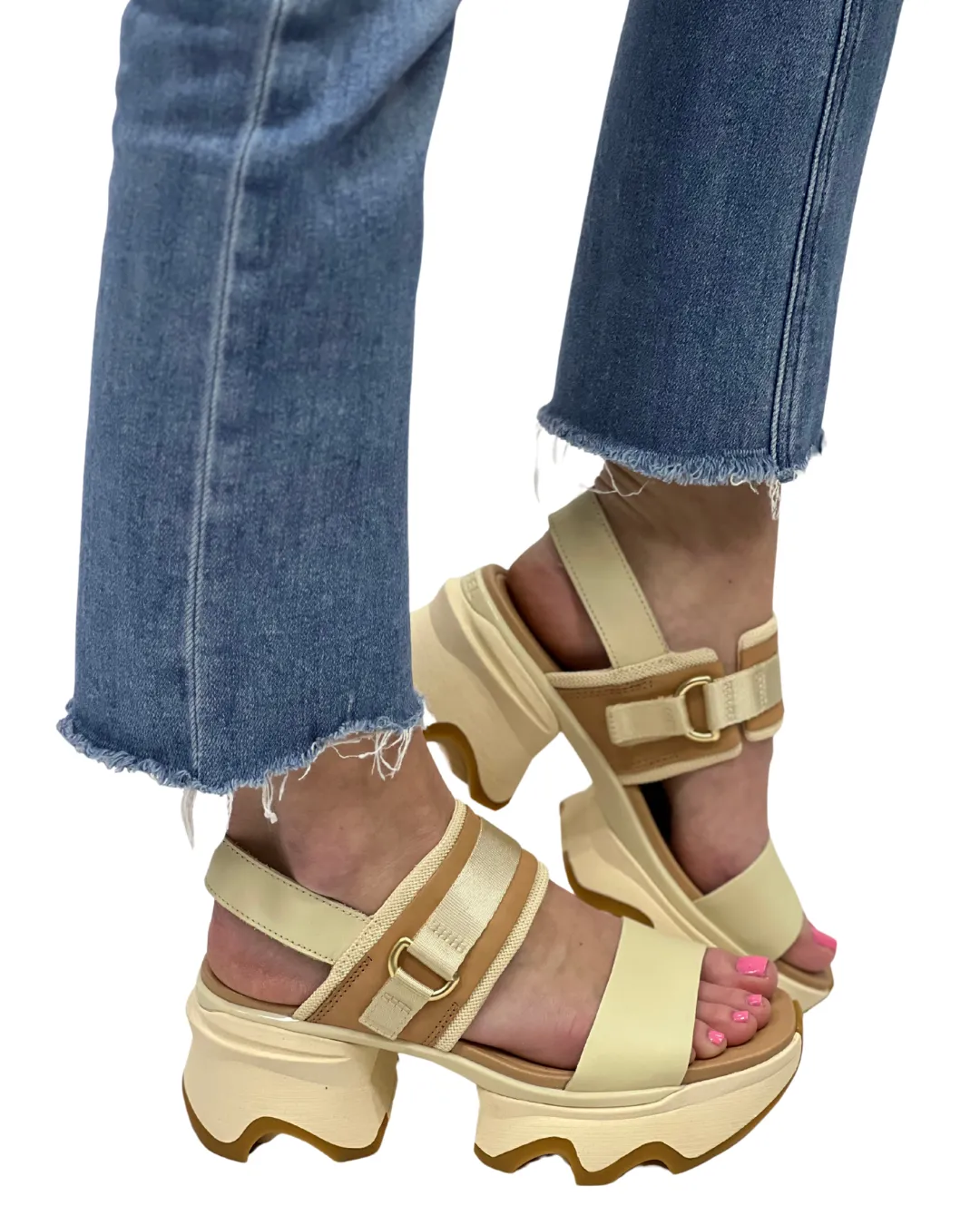 KINETIC IMPACT SLINGBACK HEEL in Honey White   Sea Salt