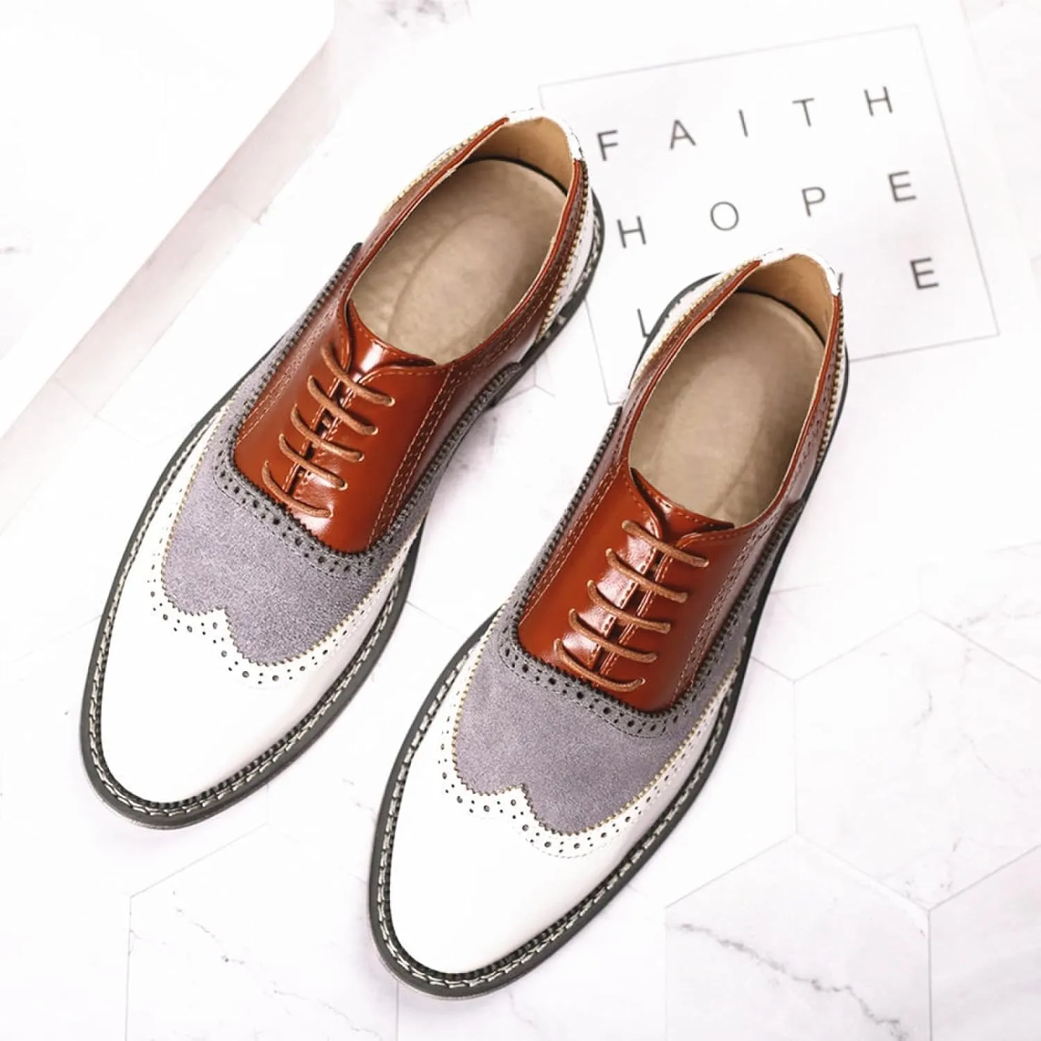 Men's Two-Tone Brogue Oxfords, Stylish Classic Round Toe, Lace-up Low-top Leather Dress Shoes, Hand-Stitched Business Formal Derby Shoes Oxfords Shoes for Men