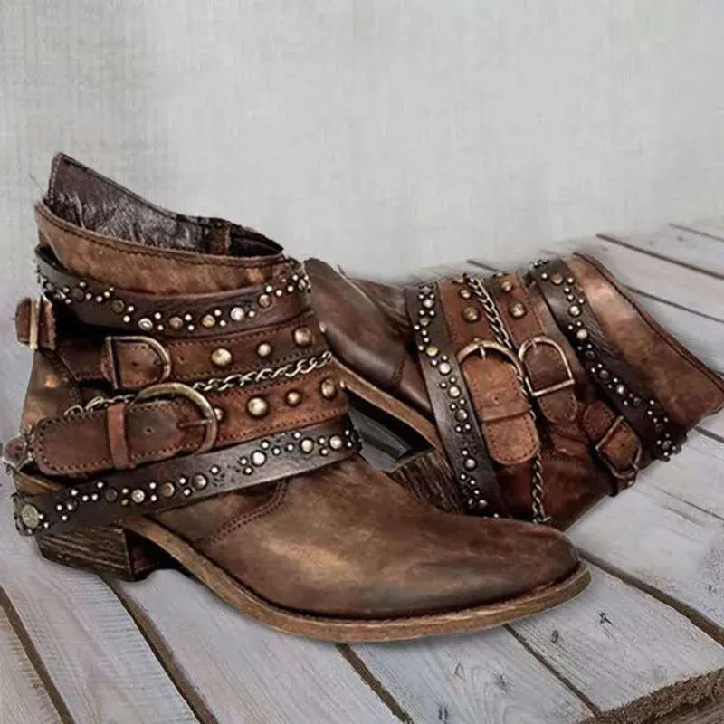 Relaxed and supportive orthopedic footwear