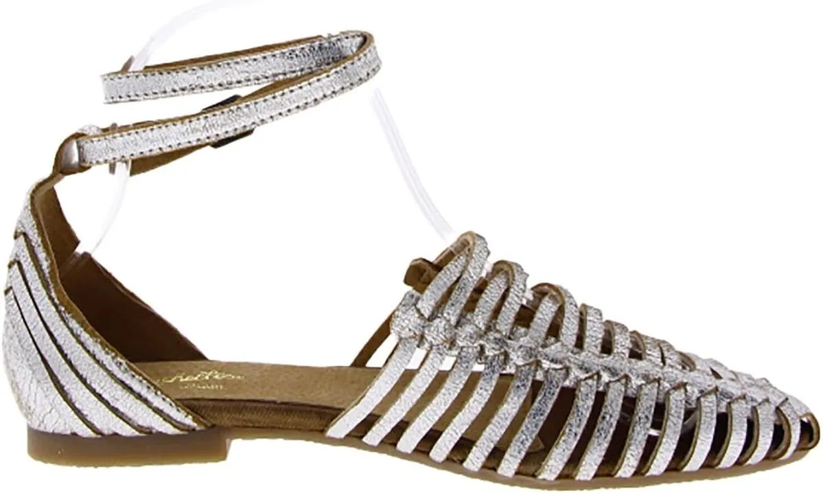 Seychelles Women's Trinket Flat Sandal