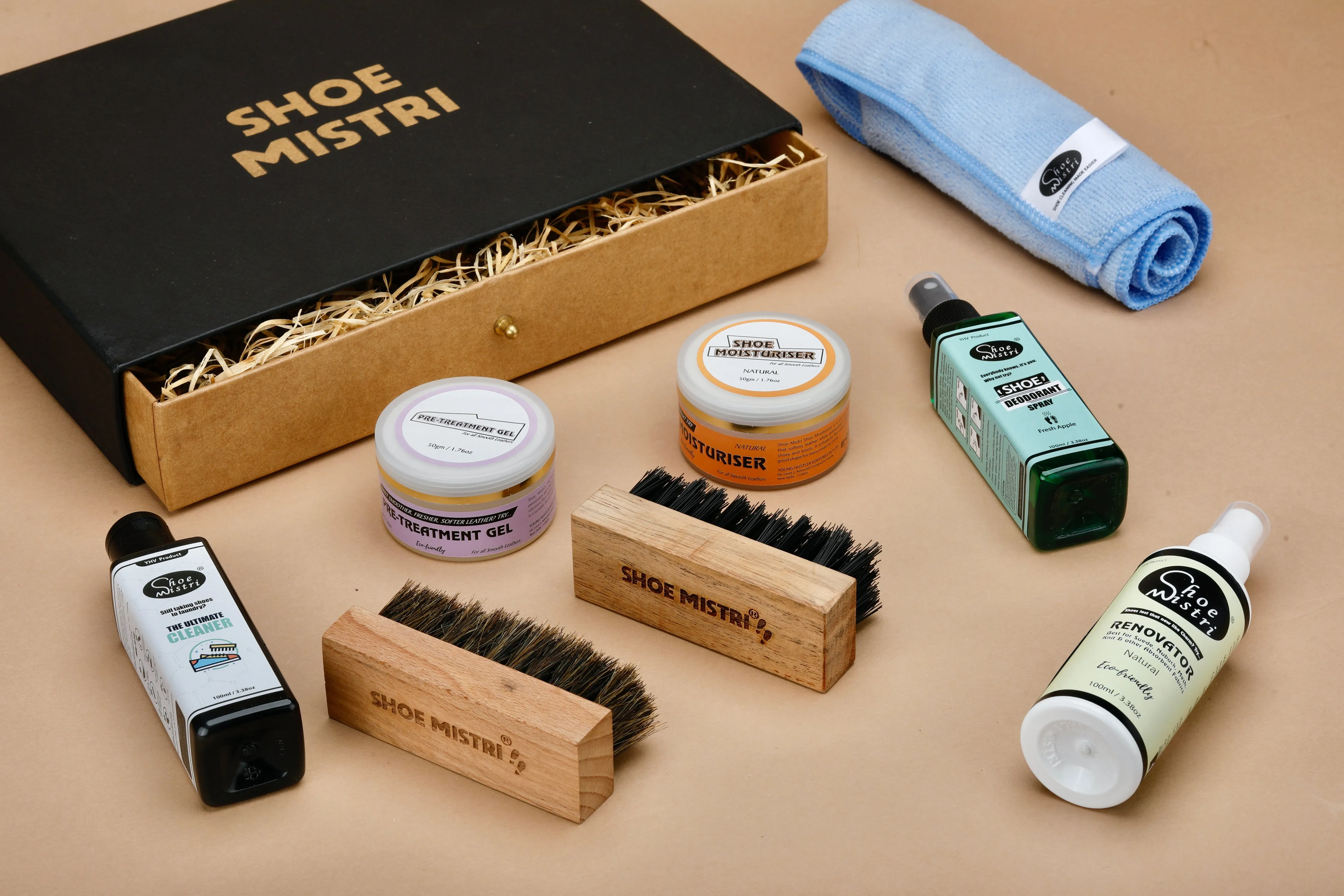 Shoe Mistri Universal Shoe Care Kit Drawer | Pack of Cleaner, Renovator, Leather Moisturiser, Shoe Deodorant, Horse Hair & Nylon Shoe Brush with Microfiber Towel