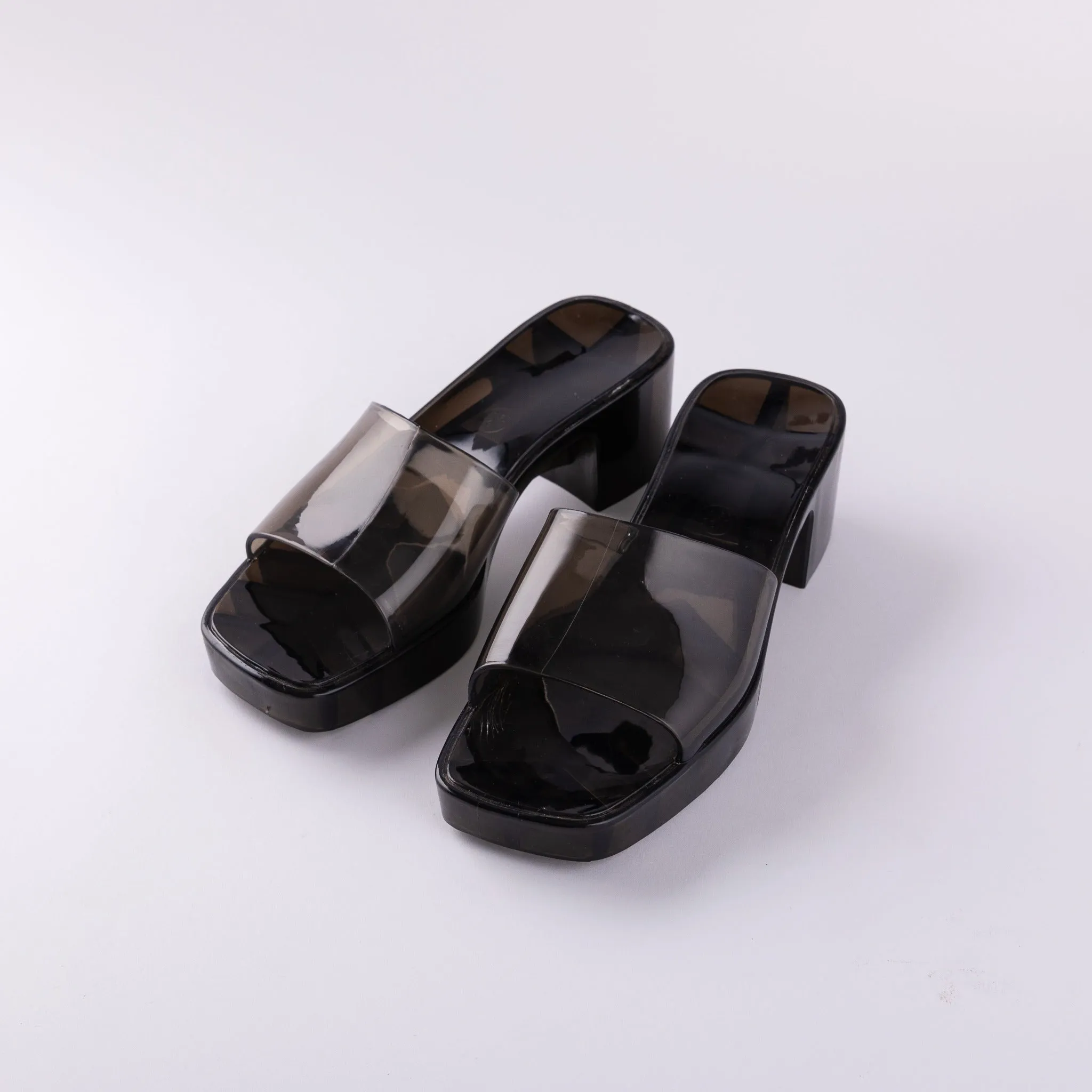 Valia Sandals