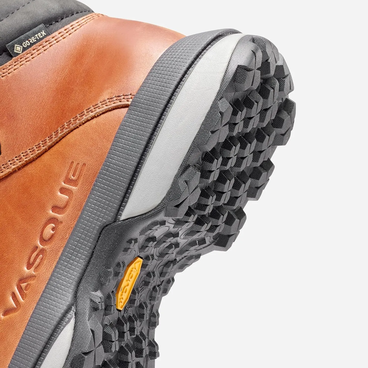 Vasque Men's St. Elias Waterproof Hiking Boot
