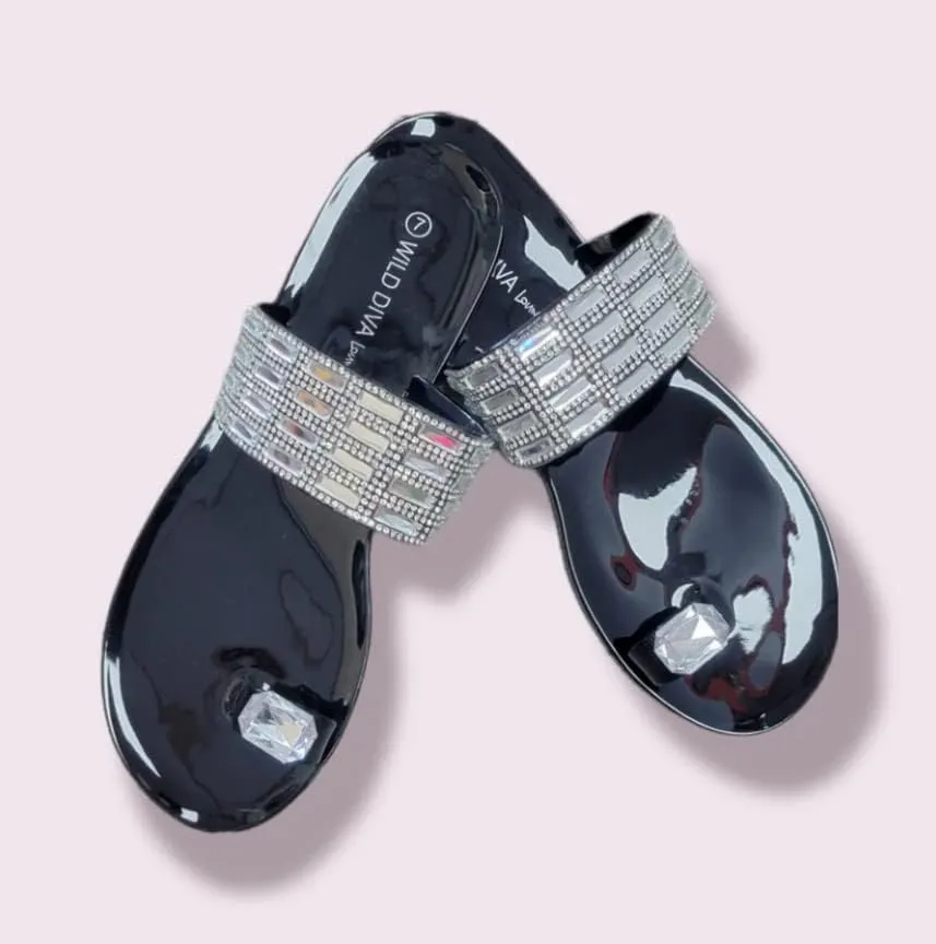 Wild Diva Women's Rhinestone Flip Flop jelly Sandal