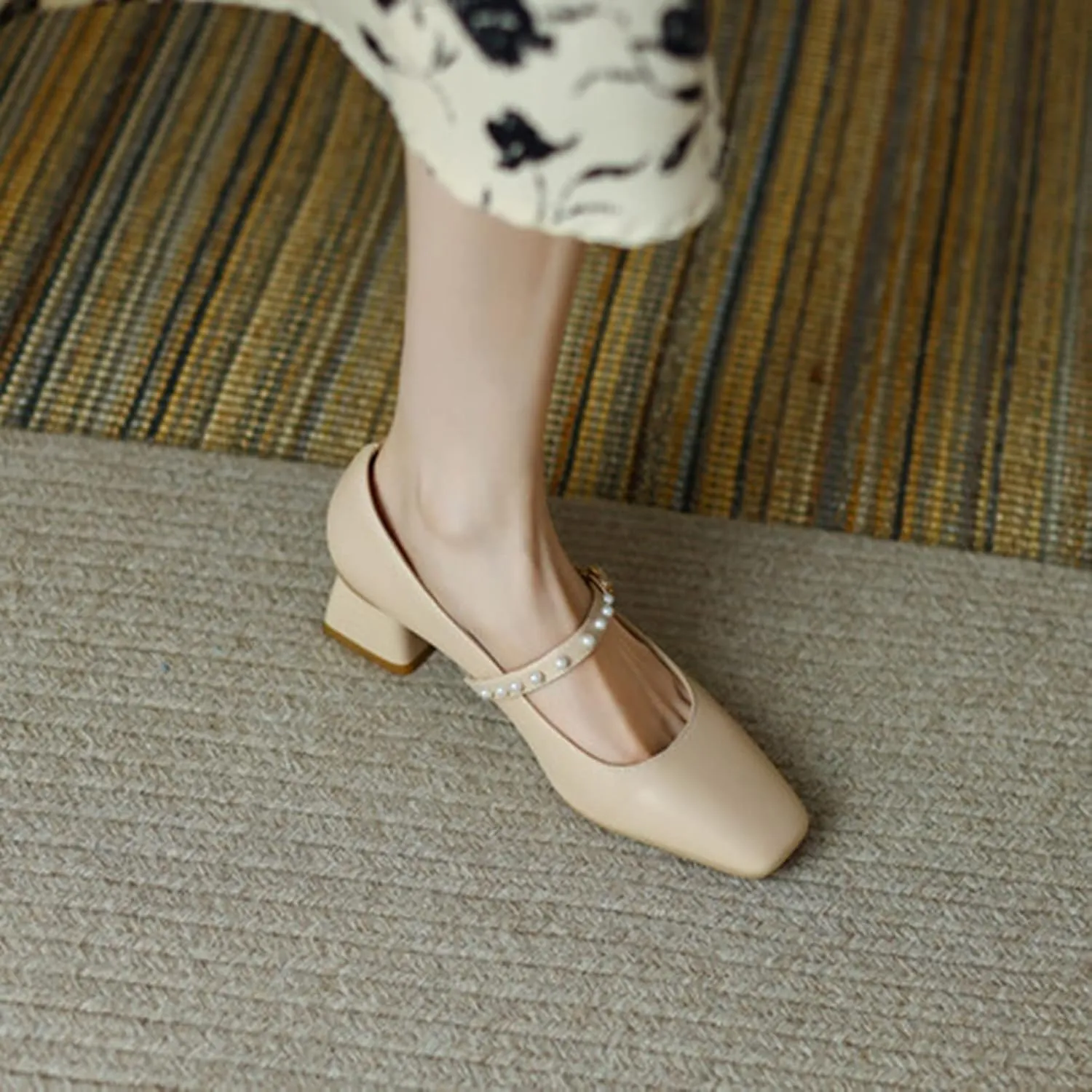 Women Pearl Ankle Strap Mary Janes Chunky Mid Block Heel Pumps Casual Square Toe Office Date Shoes