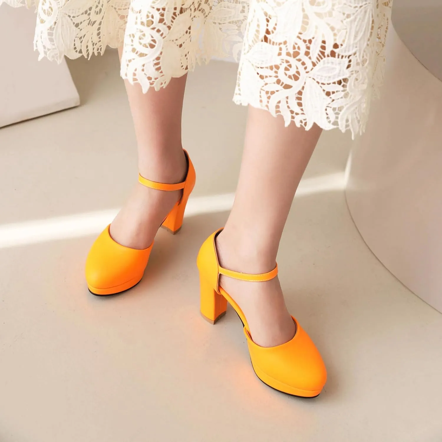 Women's JS246 Buckle Adjustable Strap Chunky Pu High Chunky D-Orsay Pumps